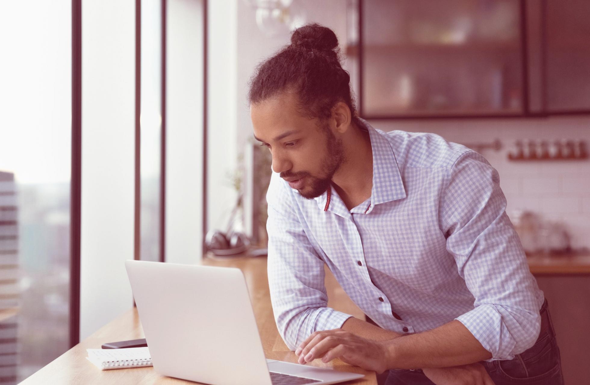 Professionelle Online-Lernumgebung mit modernen Technologien